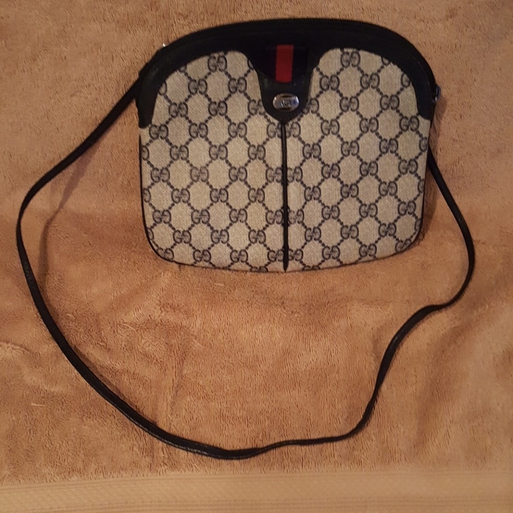 Handbag